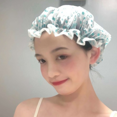 女生颜值爆表微信头像合集 12张好看的女生头像