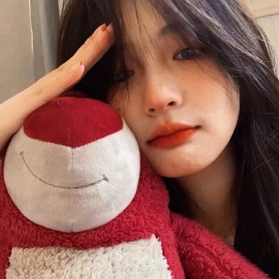 13张干净又清纯的女生头像，快收藏！