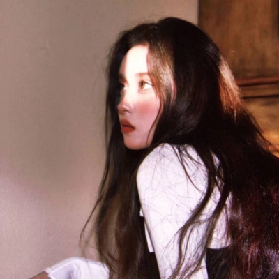 一眼就心动的真人女生头像 10张合集