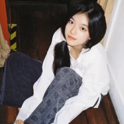 高清女生头像合集 共14张高清资源