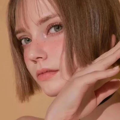 20张小众不撞款的真人女生头像 快收藏