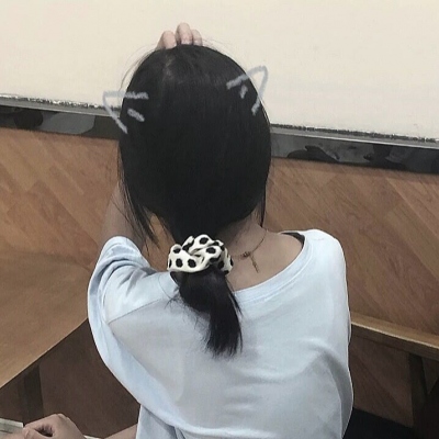19张超好看的ins风不露脸真人女生头像合集