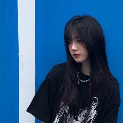 14张质感超棒的个性真人女生头像合集