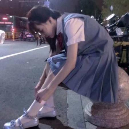 微信女生高清头像合集 共12张最新款