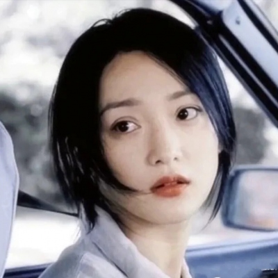 15张氛围感拉满的女生复古质感高清头像