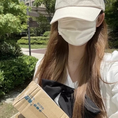 抖音超火气质真人女生头像合集 10张精选