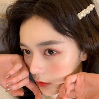 19张干净气质女生头像合集 有品位的颜值党看过来