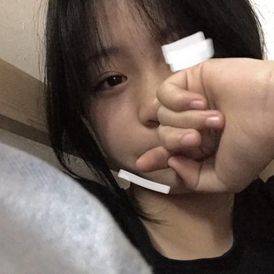 超火ins风！18张高质量真人女生头像合集