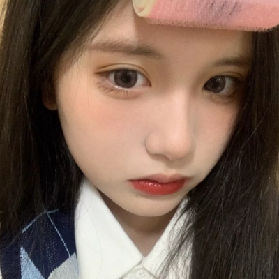 17岁少女感真人头像合集！10张青春感拉满的女生头像