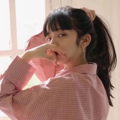 抖音上超火的时髦真人女头像来啦！一共9张潮流女头素材