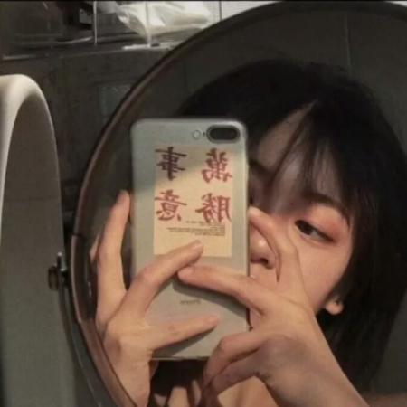 最新女生QQ高清头像合集 共12张