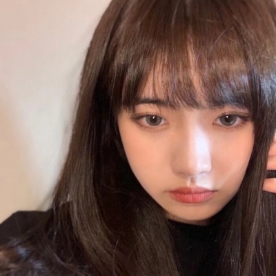 抖音热门女生真人高清头像 共8张