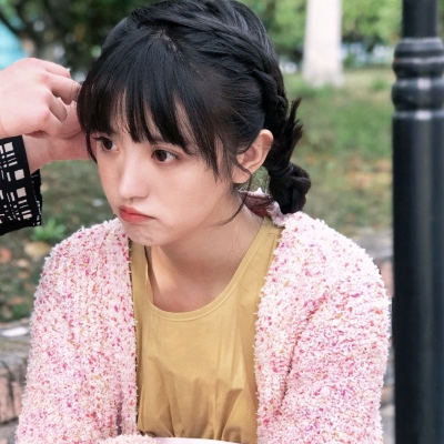 小红书热门！20张女生可爱小清新真人头像分享