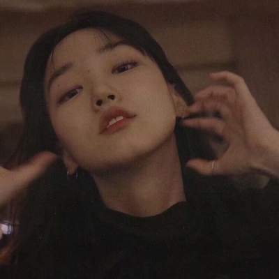 女生专属真人头像合集！10张好看的女生真人头像奉上