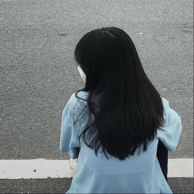 19张超好看的ins风不露脸真人女生头像合集