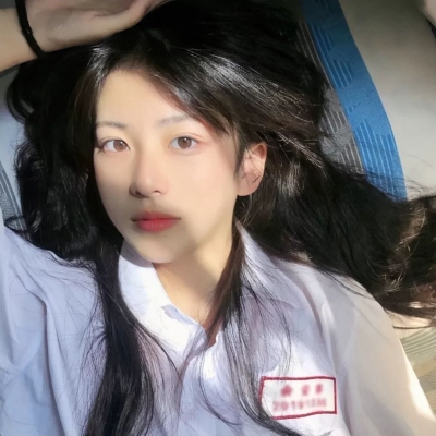 小红书热门！20张女生可爱小清新真人头像分享