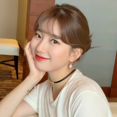 11张温柔可爱真人版微信女头 快来挑你的专属头像