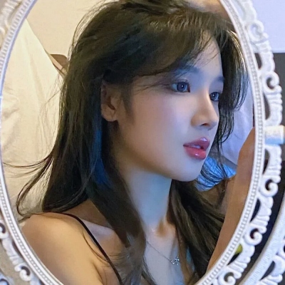 微信热门女生真人头像合集（20张）