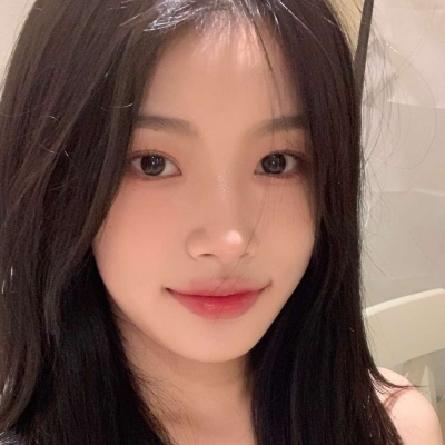 15张温柔干净的女生头像 氛围感拉满