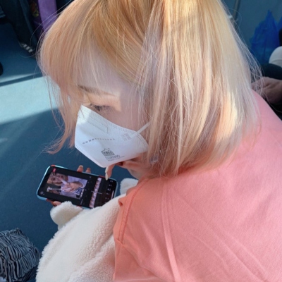 女生可爱呆萌真人微信头像上新啦！13张最新原图直接存