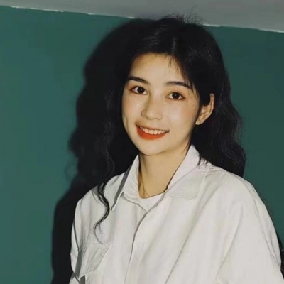 超火的真人女生个性头像，高清无水印共14张