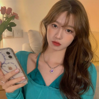 超火的女生高清头像合集 共16张