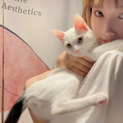 新款少女感女生真人微信头像 共9张