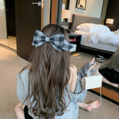 最新18张超好看的网图女生头像合集