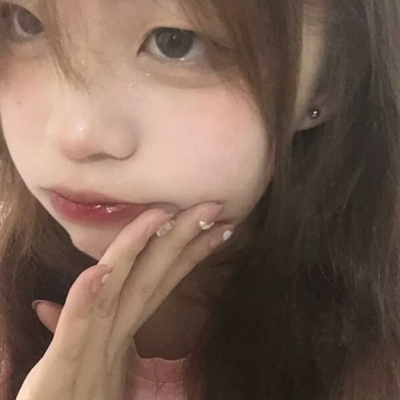 超火的真人女生微信头像 共13张高清图