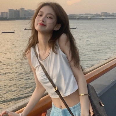 超火女生高清头像合集 共19张