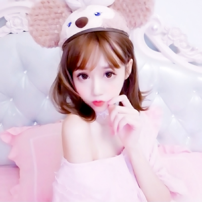 最新女生微信头像合集 一共12张高清美女头像