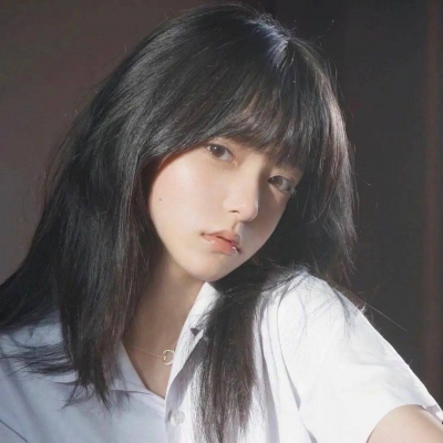 12张超好看的真人女生头像合集 颜值拉满的女头图集