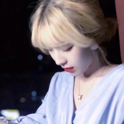 抖音超火女生头像合集 共16张