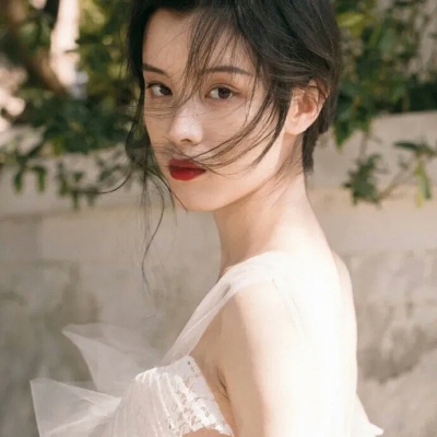 女生真人微信头像合集 共10张最新款