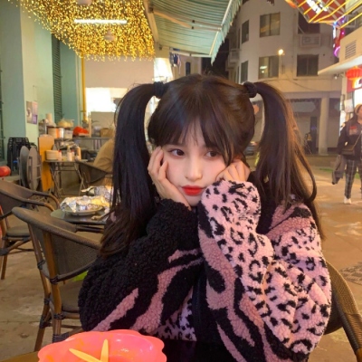 最新18张超好看的网图女生头像合集