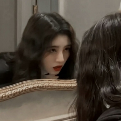 女生真人微信头像合集 共10张最新款