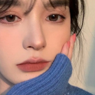 女生专用真实感网图头像 8张真人素材分享