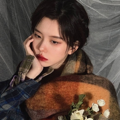 小脸头像网更新20张超优质女生头像