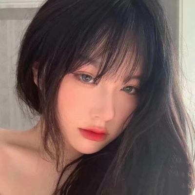 超火的女生正脸真人头像 共9张