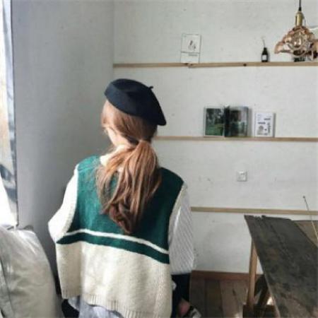 超火女生微信背影头像 12张高清图合集