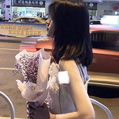 19张超好看的ins风不露脸真人女生头像合集