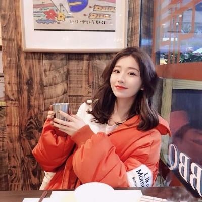 女生微信头像合集：12张高清漂亮原图分享