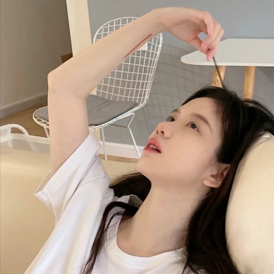小红书热门！20张女生可爱小清新真人头像分享