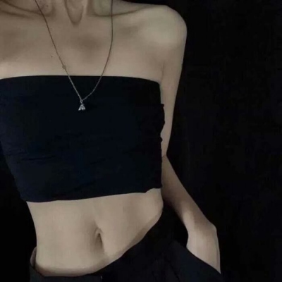 超火的不露脸女生高清头像 共18张