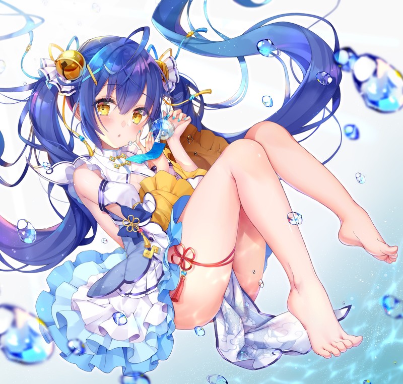 多款蓝发黄眼动漫少女高清壁纸