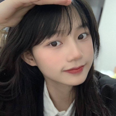 超火的真人女生个性头像，高清无水印共14张