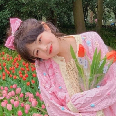 超火的女生单人头像合集 12张高清图都在这