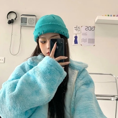 超火的女生微信头像 高清14张合集