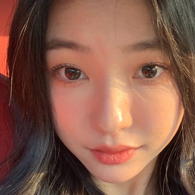 热门高清女生头像合集 共11张