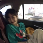 女生真人高清好看头像网图 共16张